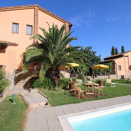 Near Trasimeno With Pool 카스틸리오네델라고
